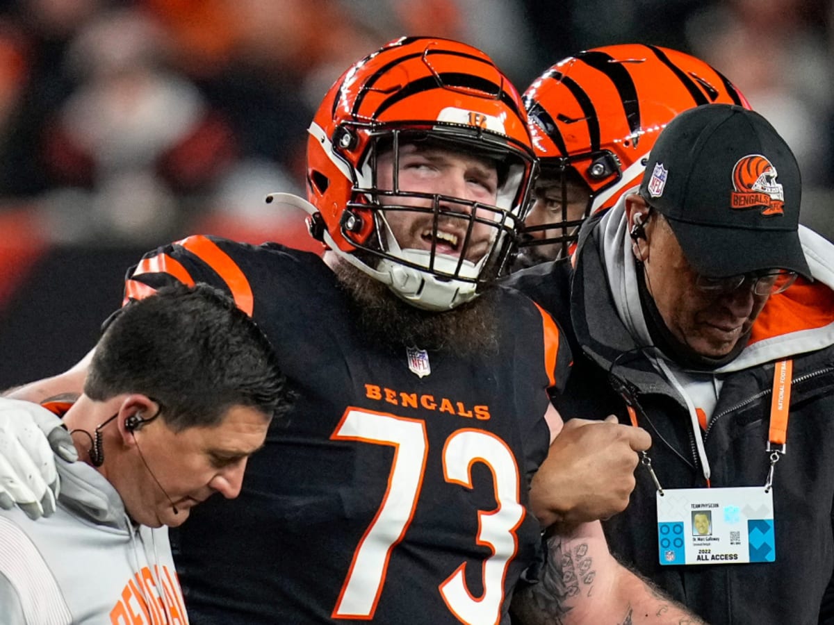 Bengals LT Jonah Williams has dislocated kneecap, week-to-week - ESPN