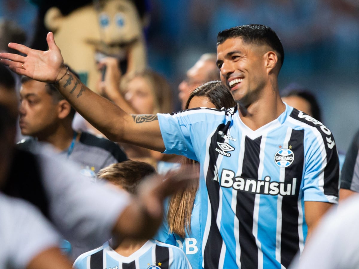 Luis Suarez scored Gremio's game-winning goal in his farewell for