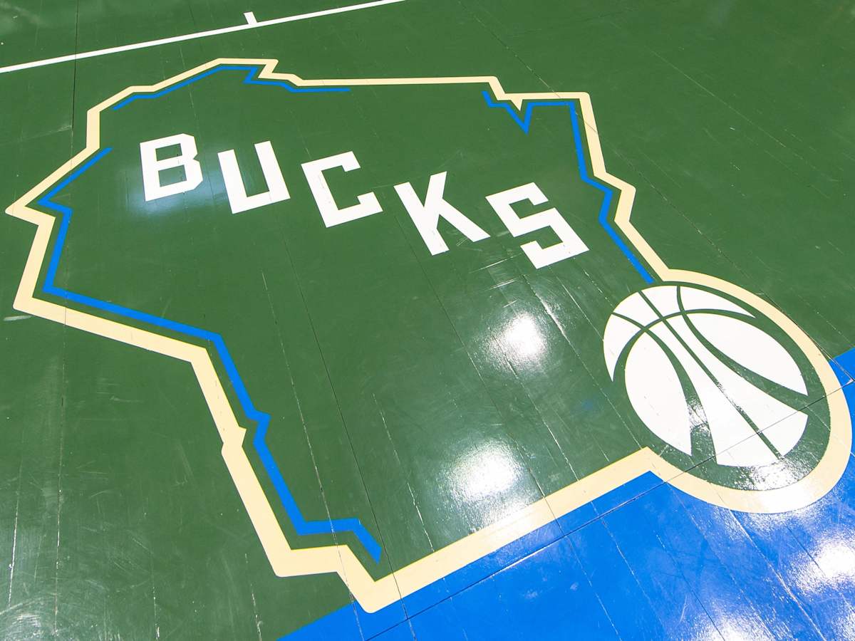 Milwaukee Bucks Sell Portion Of Franchise To Cleveland Browns Owners