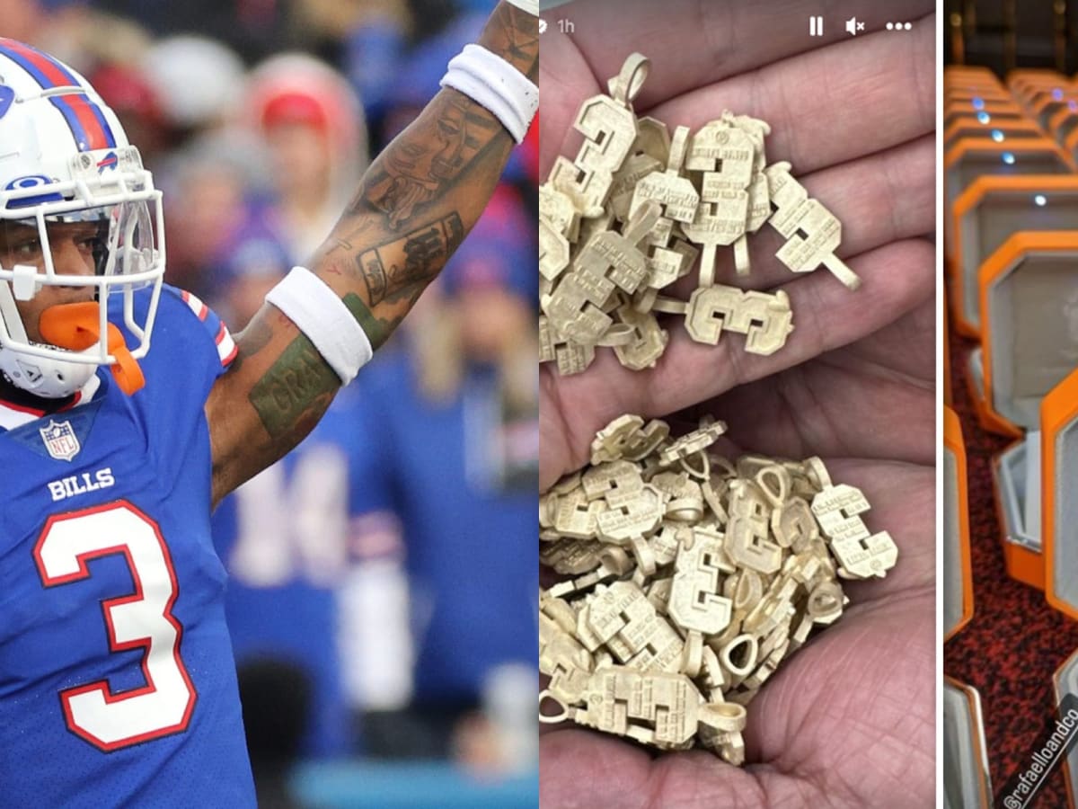 Buffalo Bills, Von Miller Show Off New 14-Carat Gold '3' Jewelry Honoring  Damar Hamlin - Sports Illustrated Buffalo Bills News, Analysis and More