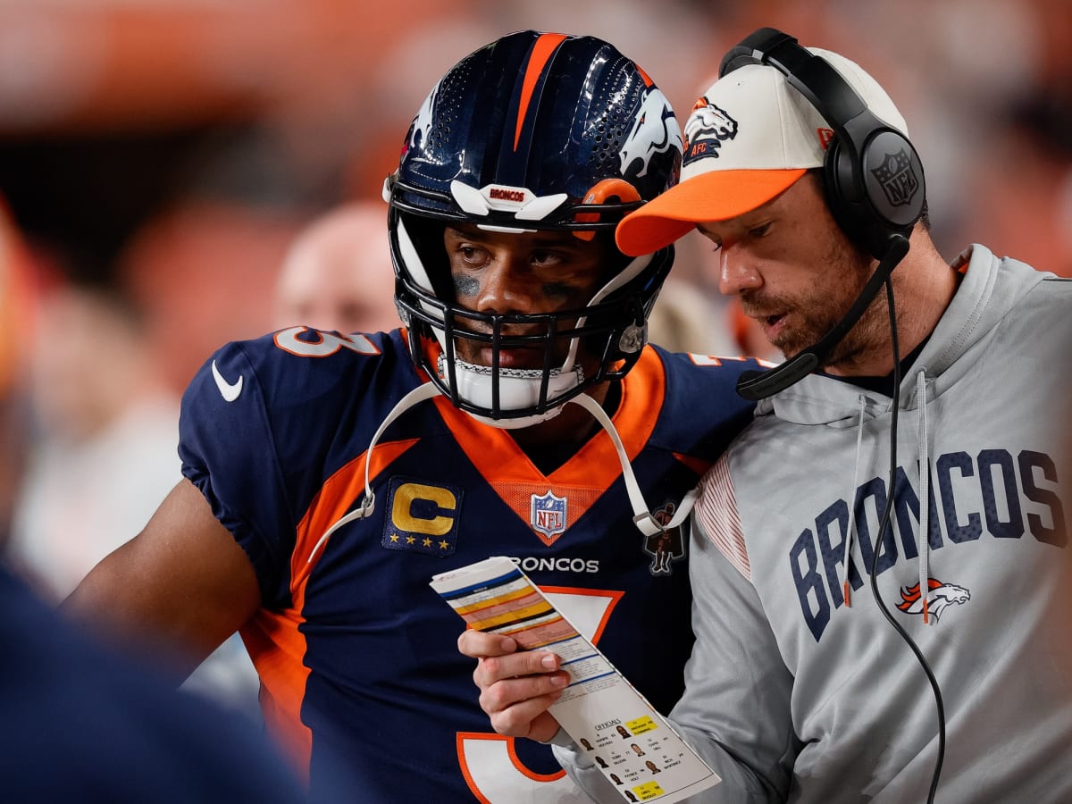 Zone Coverage: What we can learn from Gary Kubiak's last stint calling  plays - Sports Illustrated Minnesota Sports, News, Analysis, and More