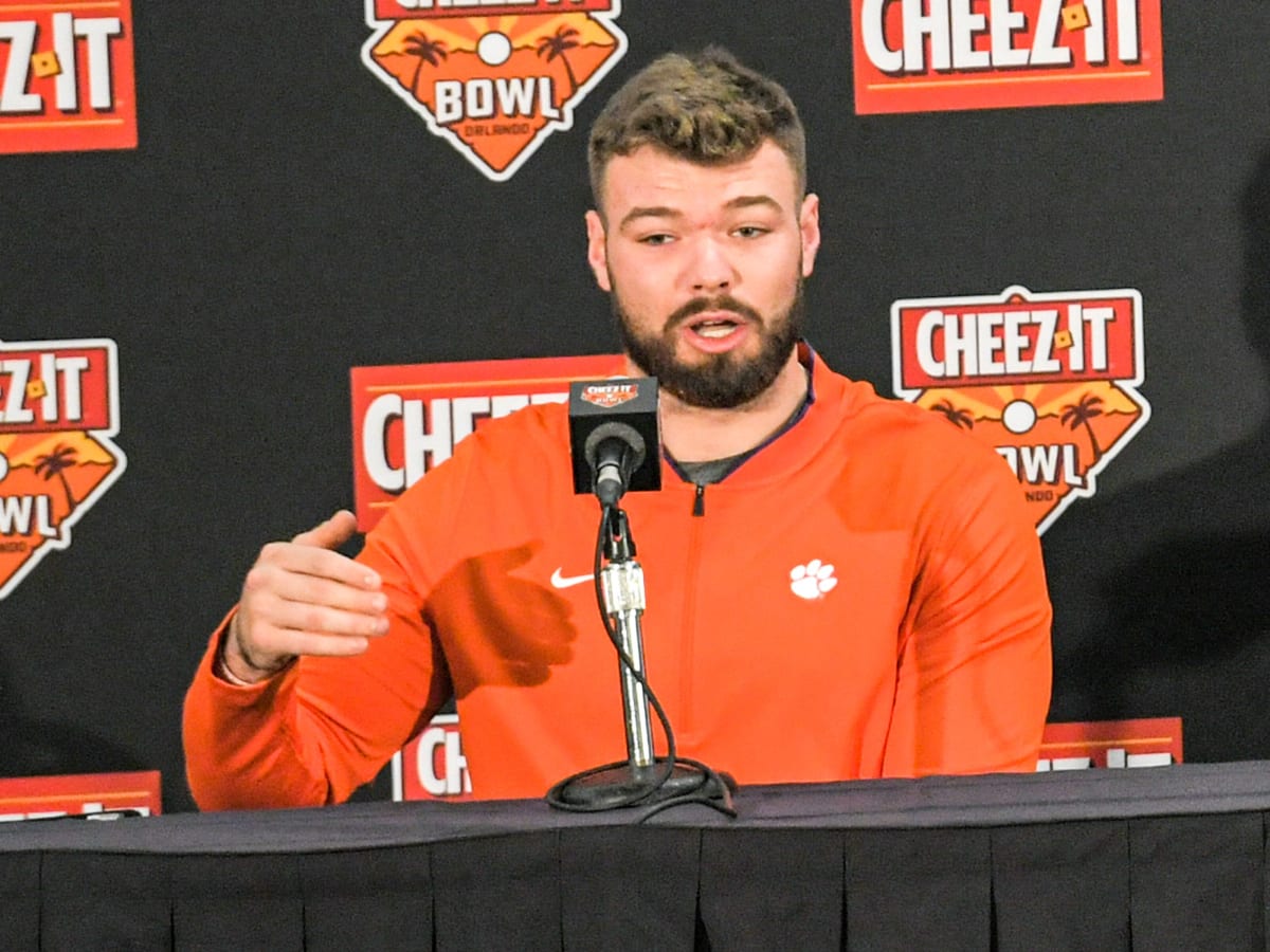 A Farewell to Clemson Linebacker James Skalski - Shakin The Southland