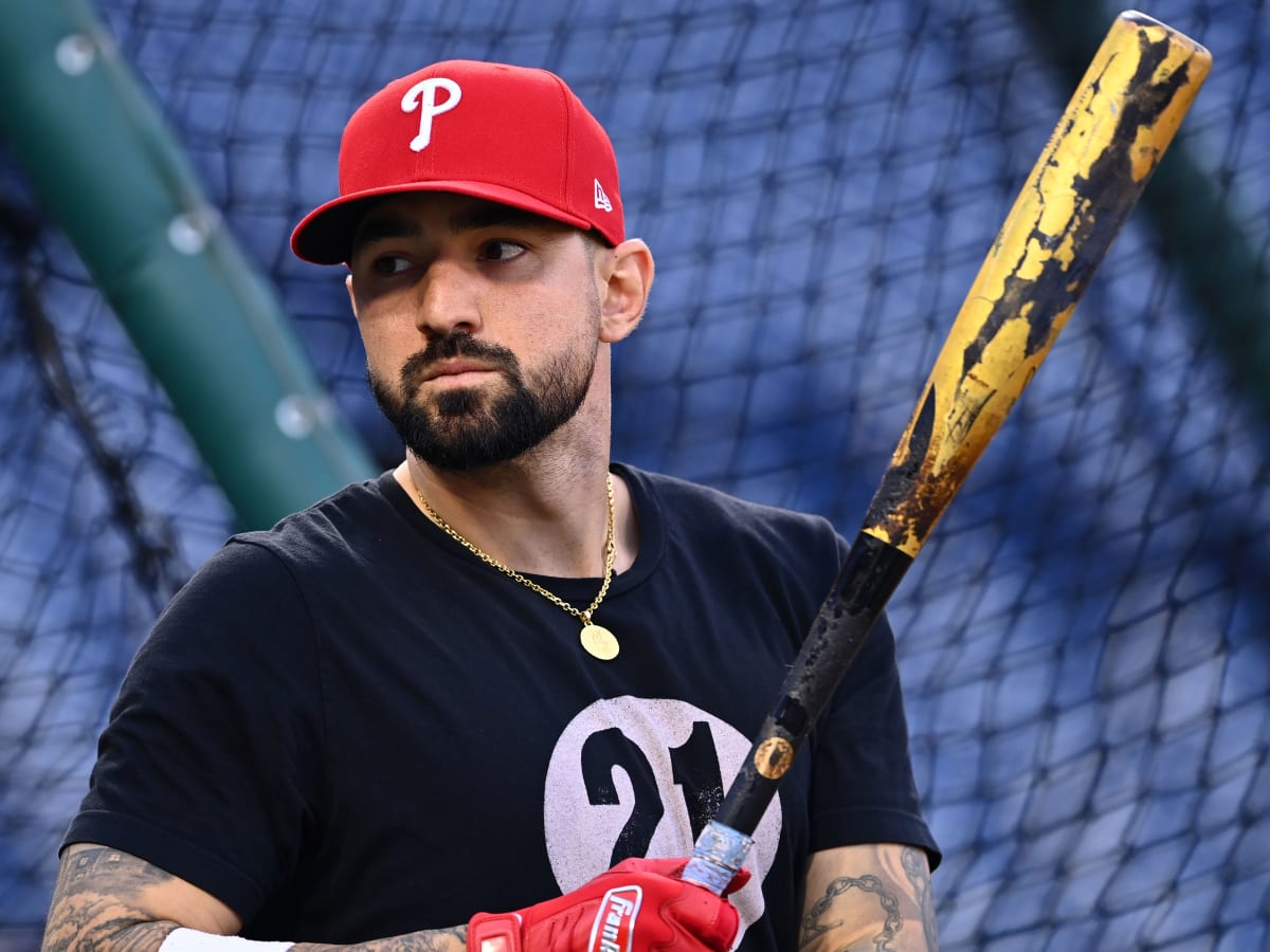 Phillies All-Star Nick Castellanos gifted custom bats to Media Little League  team