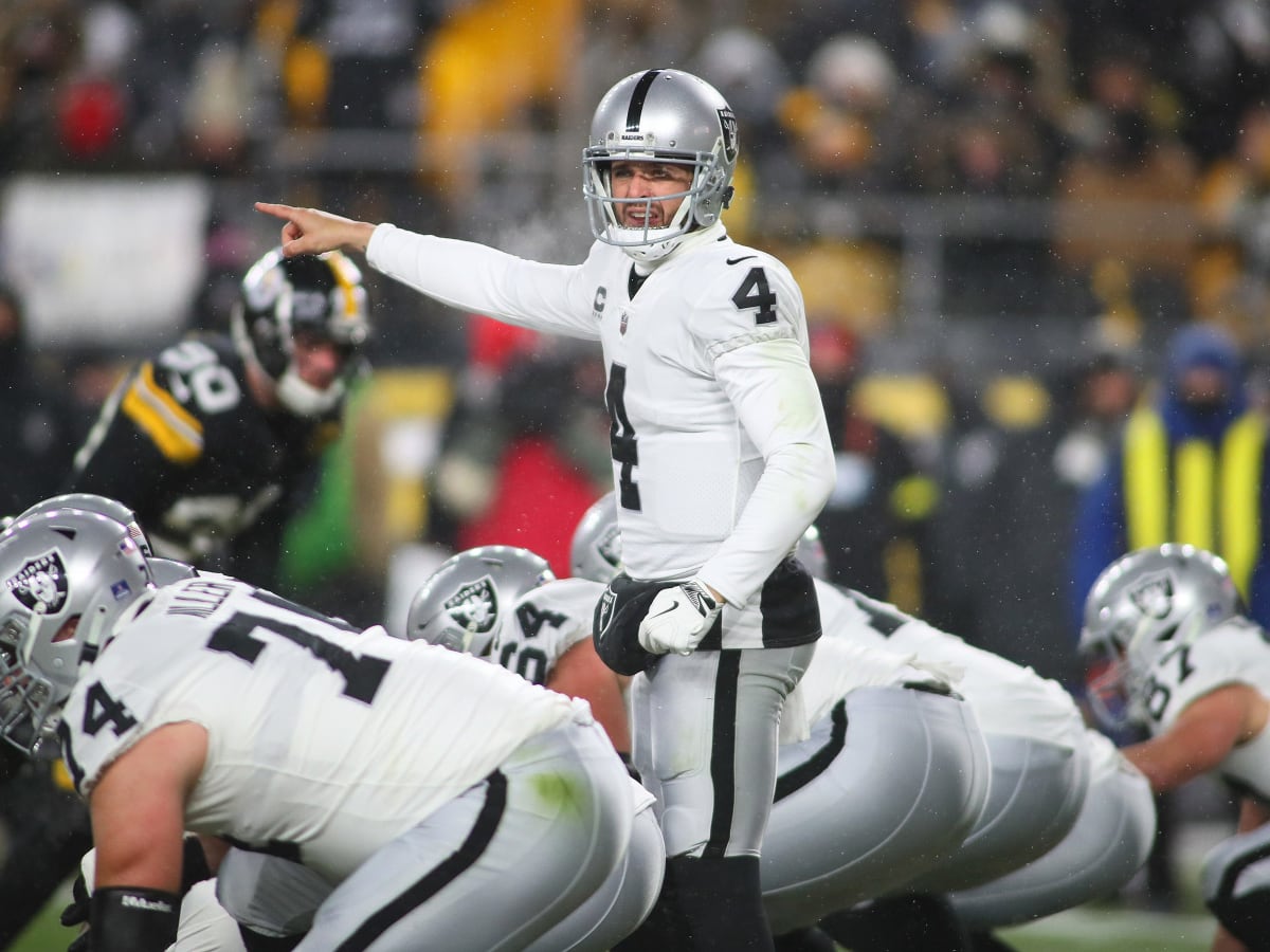 Derek Carr Move to Free Agency Official: Could Houston Texans Sign? -  Sports Illustrated Houston Texans News, Analysis and More