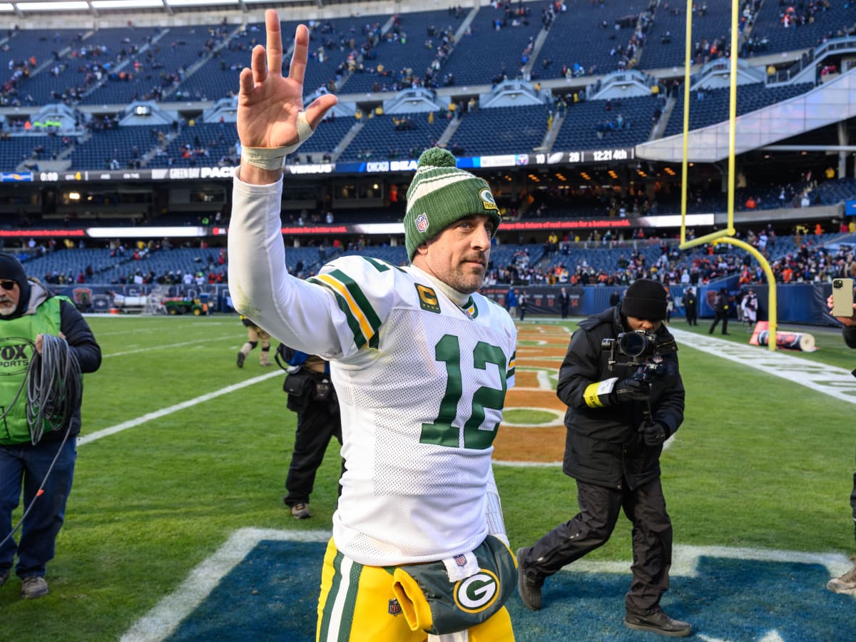 DraftKings Hangs Odds On Next Teams For Rodgers, Watson, Wilson