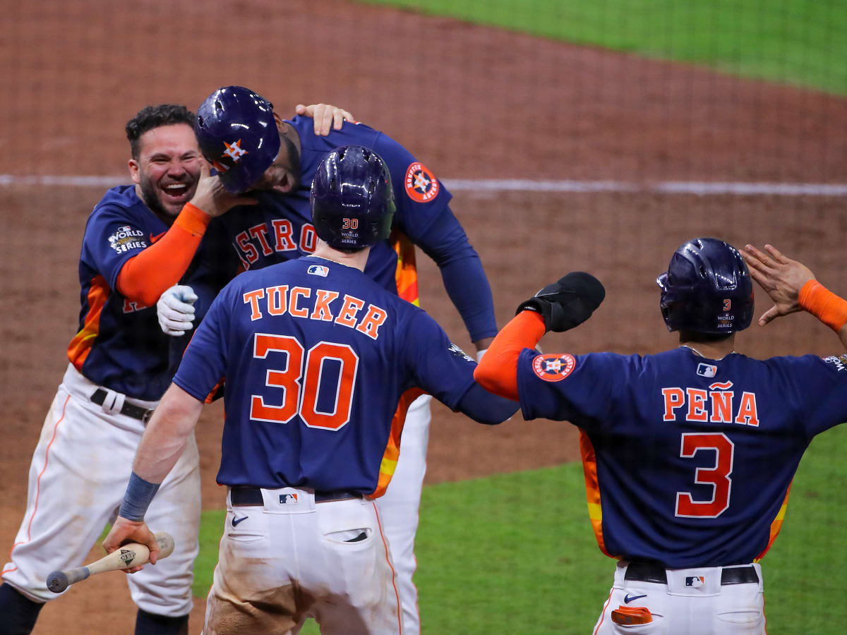 WATCH: Houston Astros Catcher Martin Maldonado Mic'd Up on Sunday