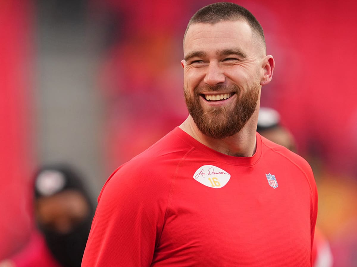 Travis Kelce - Travis Kelce hat ein neues Foto hinzugefügt