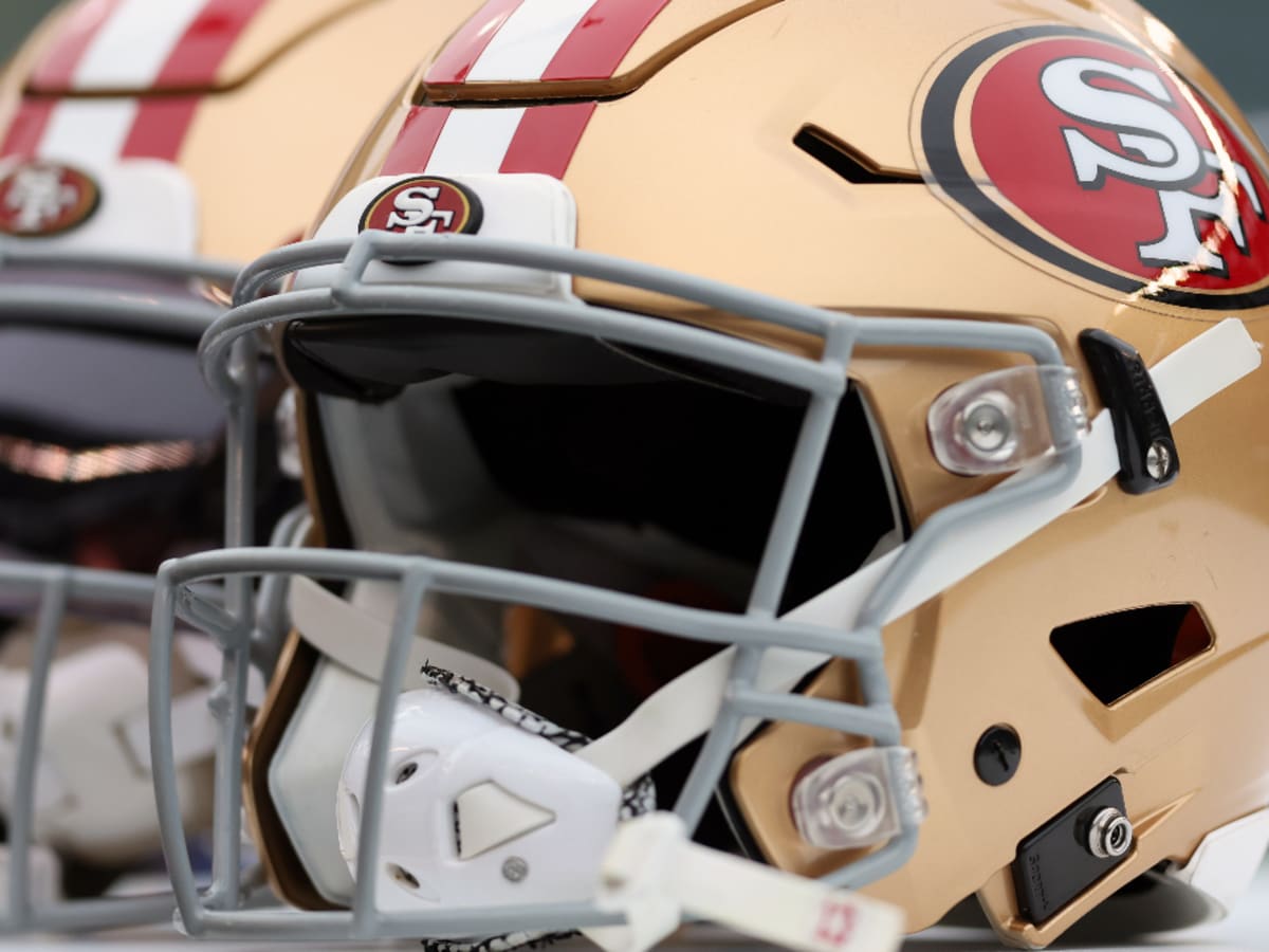 Christian McCaffrey Carries the 49ers to 35-16 Victory Over the Cardinals -  Sports Illustrated San Francisco 49ers News, Analysis and More