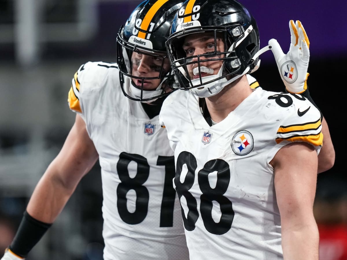 Steelers fans breathe a sigh of relief from latest Pat Freiermuth