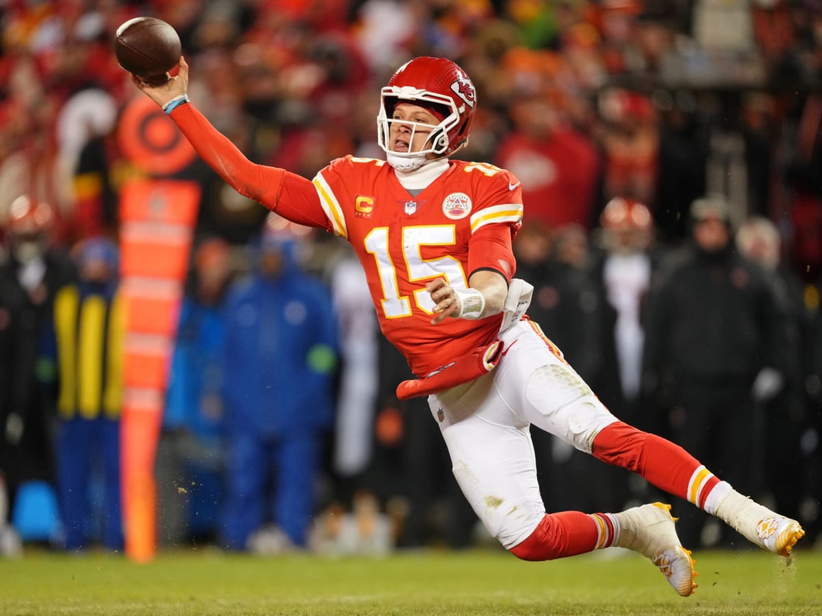 Will both the Chiefs and Eagles turn the ball over? - Super Bowl Props -  FanNation