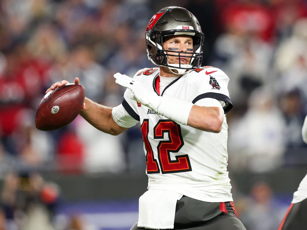 NFL on FOX - Yup this is real. Here are the first official photos of Tom  Brady in a Tampa Bay Buccaneers jersey.