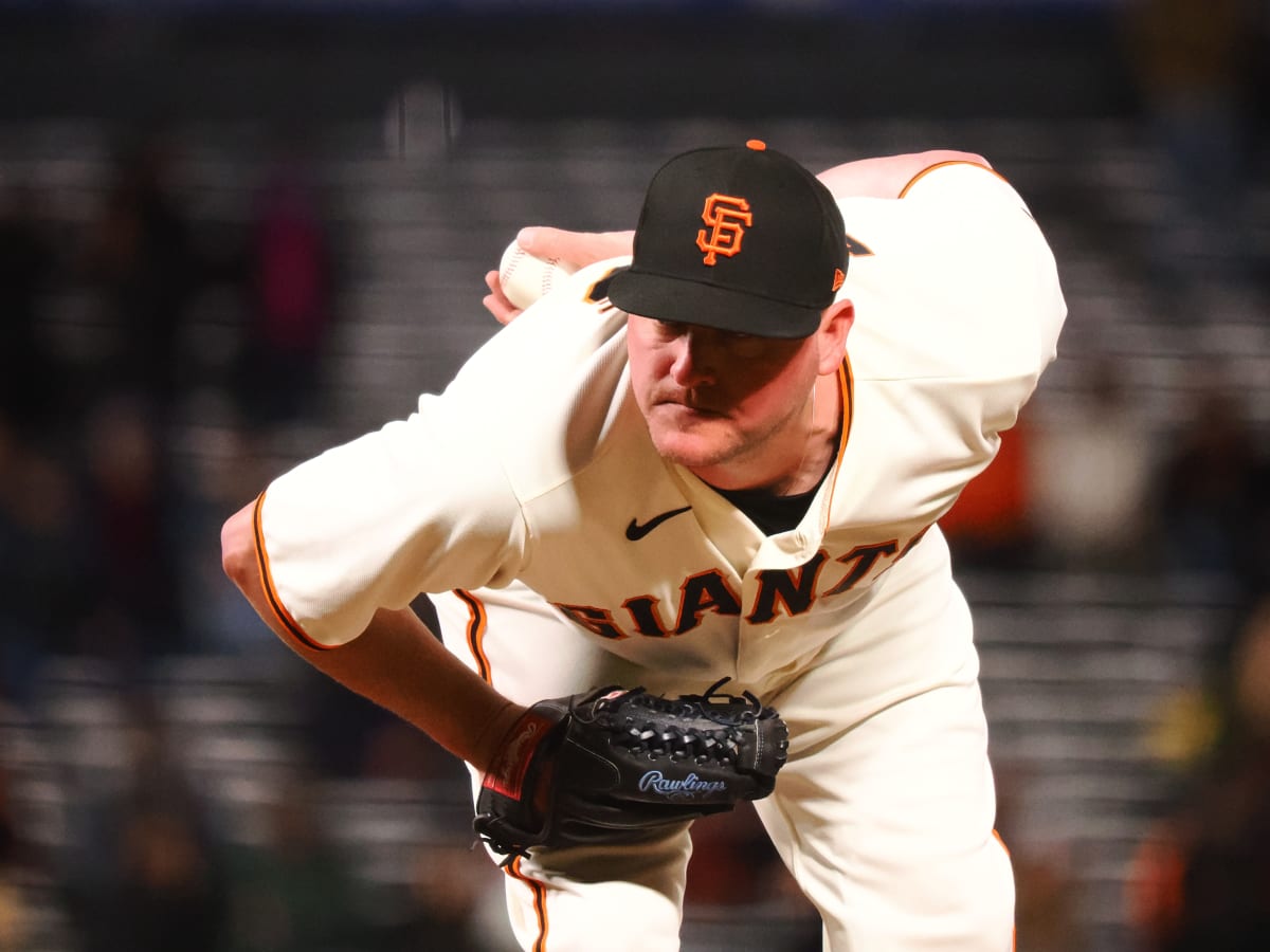 McGee throws out ceremonial first pitch 