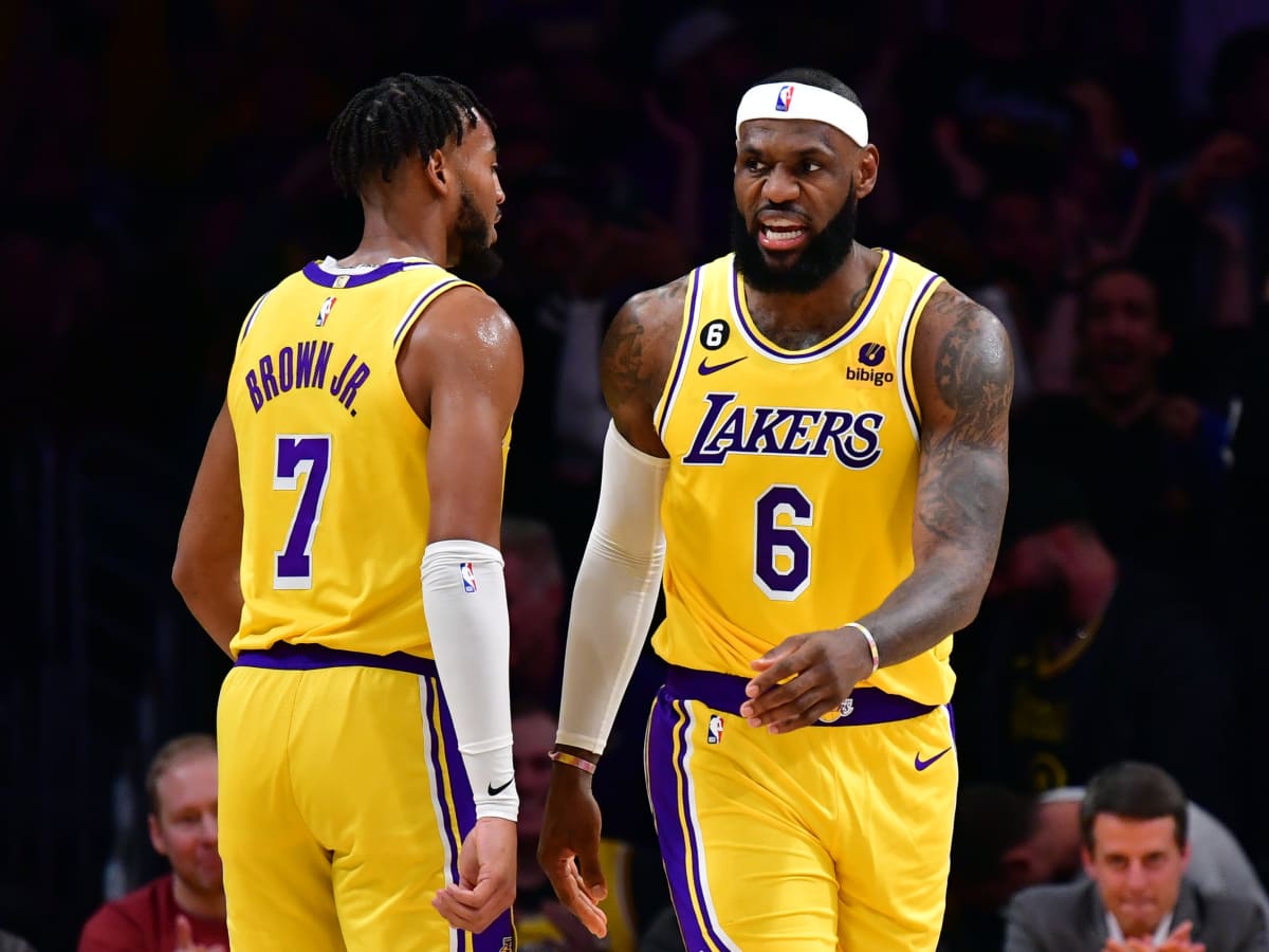 LeBron James and Miami Heat Reign Over L.A. Lakers' Big 3 on