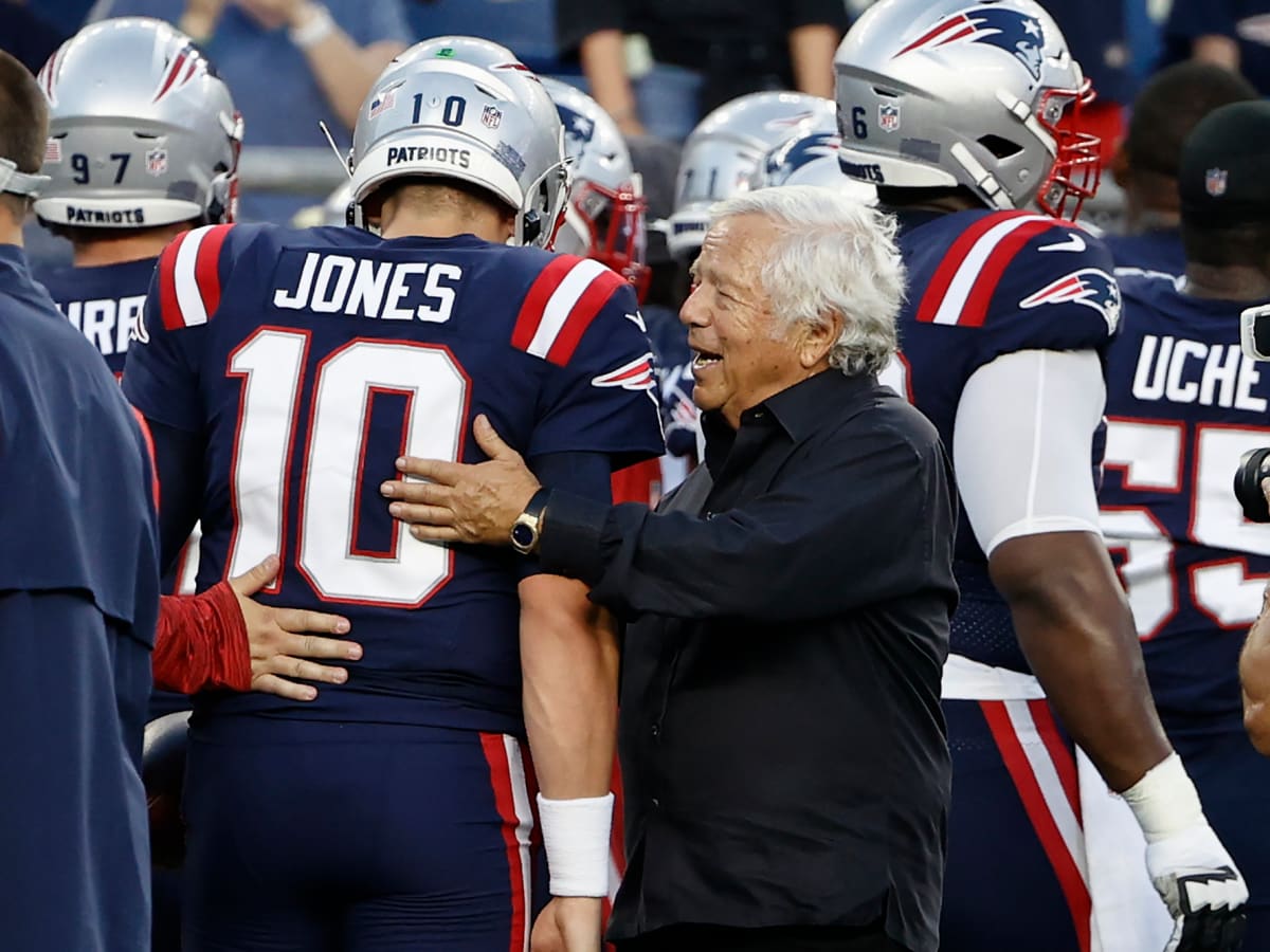 Robert Kraft Purchases NFL Team New England Patriots