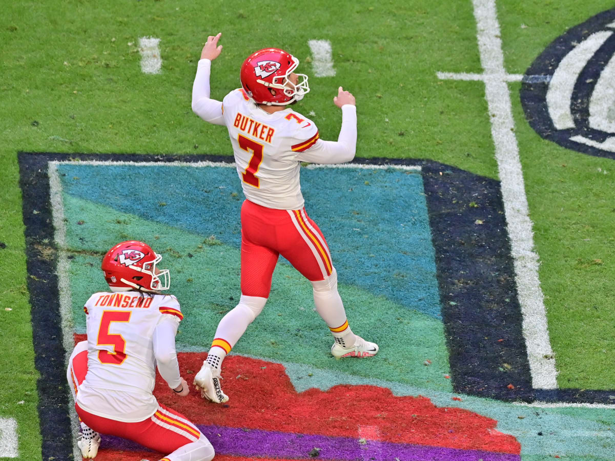 Atlanta native, Ga. Tech alum kicks Chiefs' game-winning field goal during  Super Bowl 57