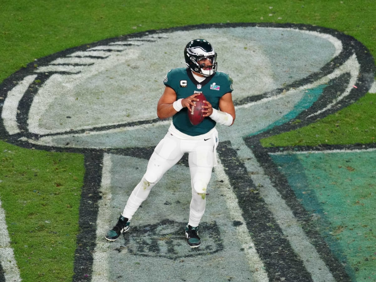 Nick Foles game-worn jersey, record-tying ball heading to Hall of Fame 