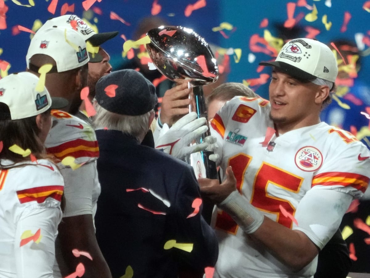 Patrick Mahomes wills Chiefs to 38-35 Super Bowl victory against Eagles -  Chicago Sun-Times