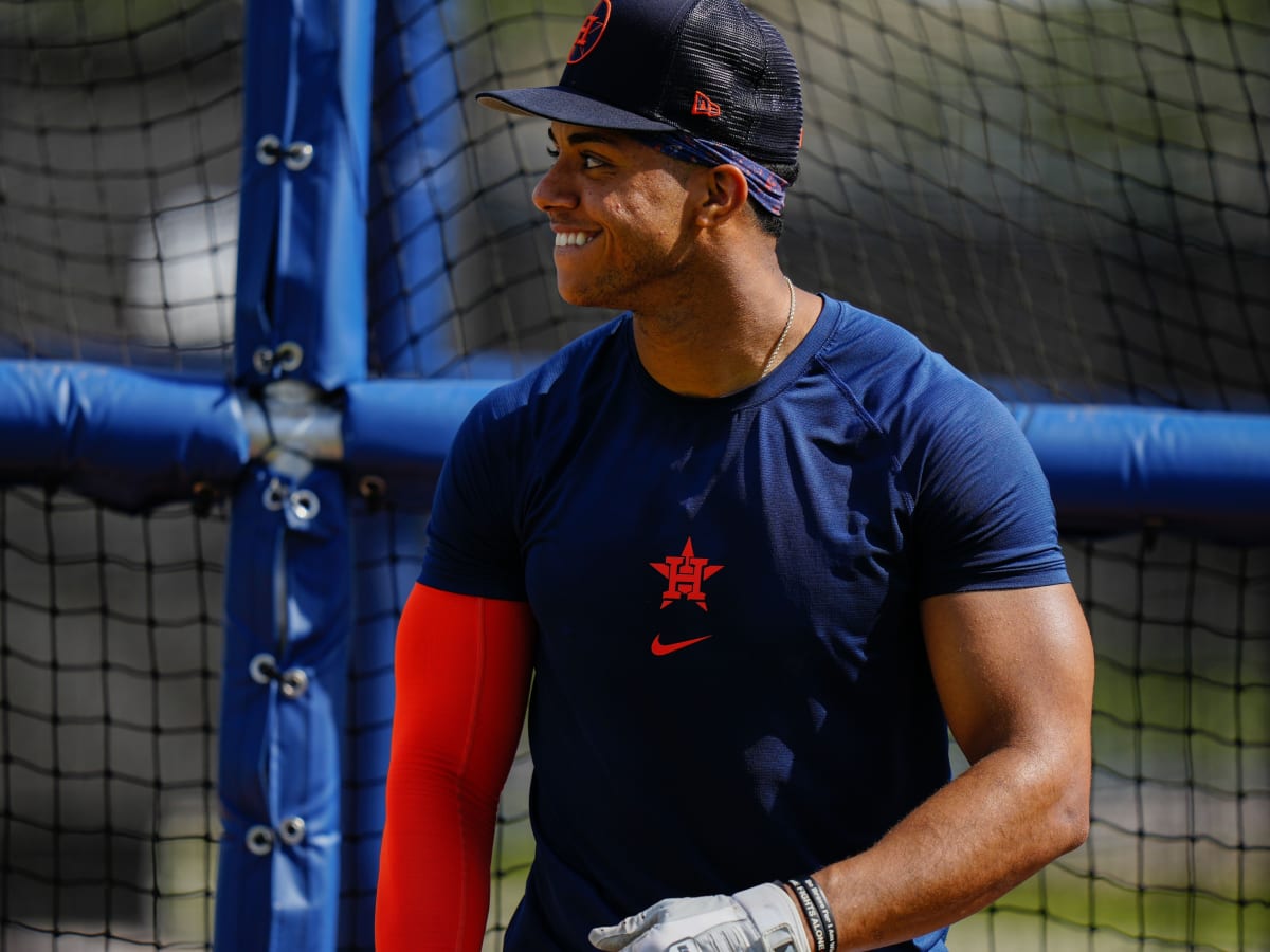 Houston Astros' Jeremy Pena Showed Up to Spring Training Looking Jacked -  Fastball