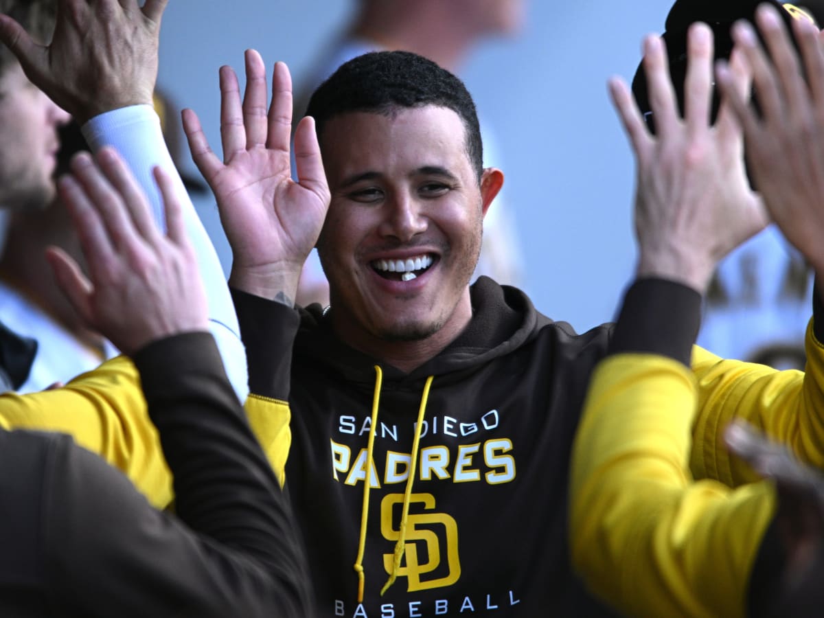 Padres Sign Third Baseman Manny Machado to New 11 — Year Contract