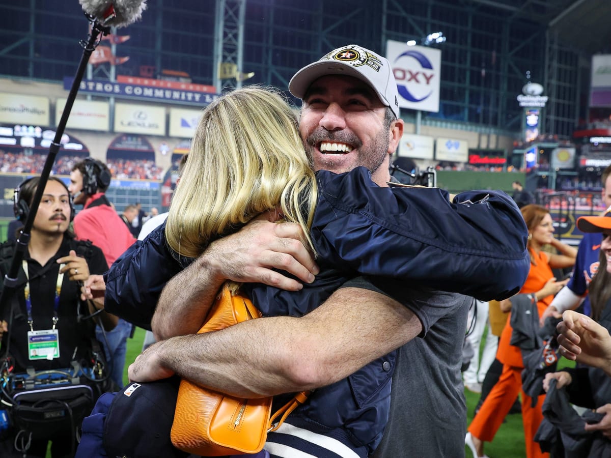 I'm ready for summer - Kate Upton, the wife of Houston Astros pitcher  Justin Verlander posts a stunning throwback picture from a 2013 Vogue shoot