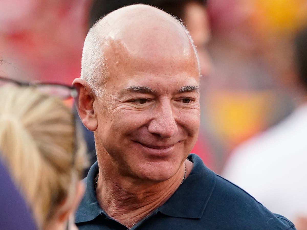 NFL News: Bezos has hired an investment firm about a possible bid