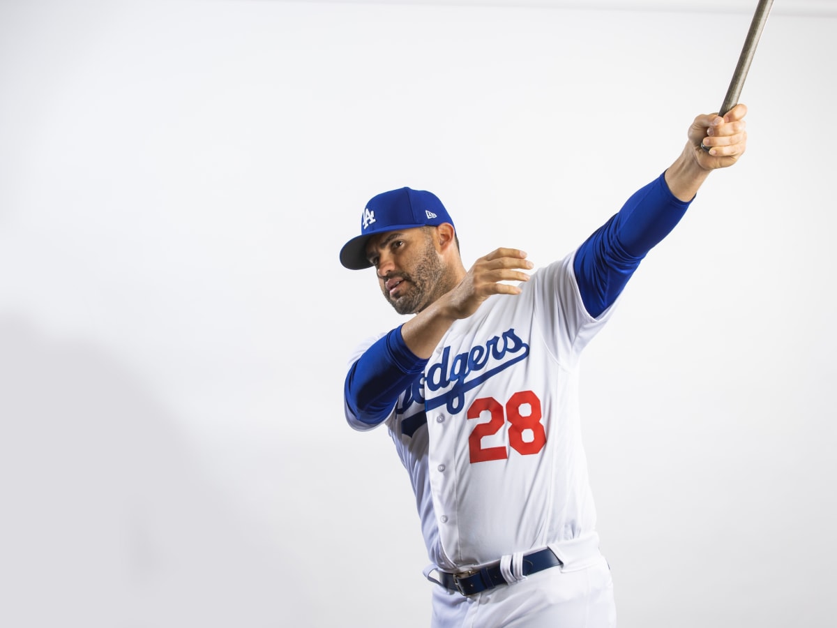 Dodgers hitting coach revitalized J.D. Martinez's swing despite