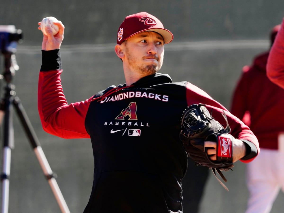 Pitcher Zac Gallen gives D-backs clean game in 1st spring training