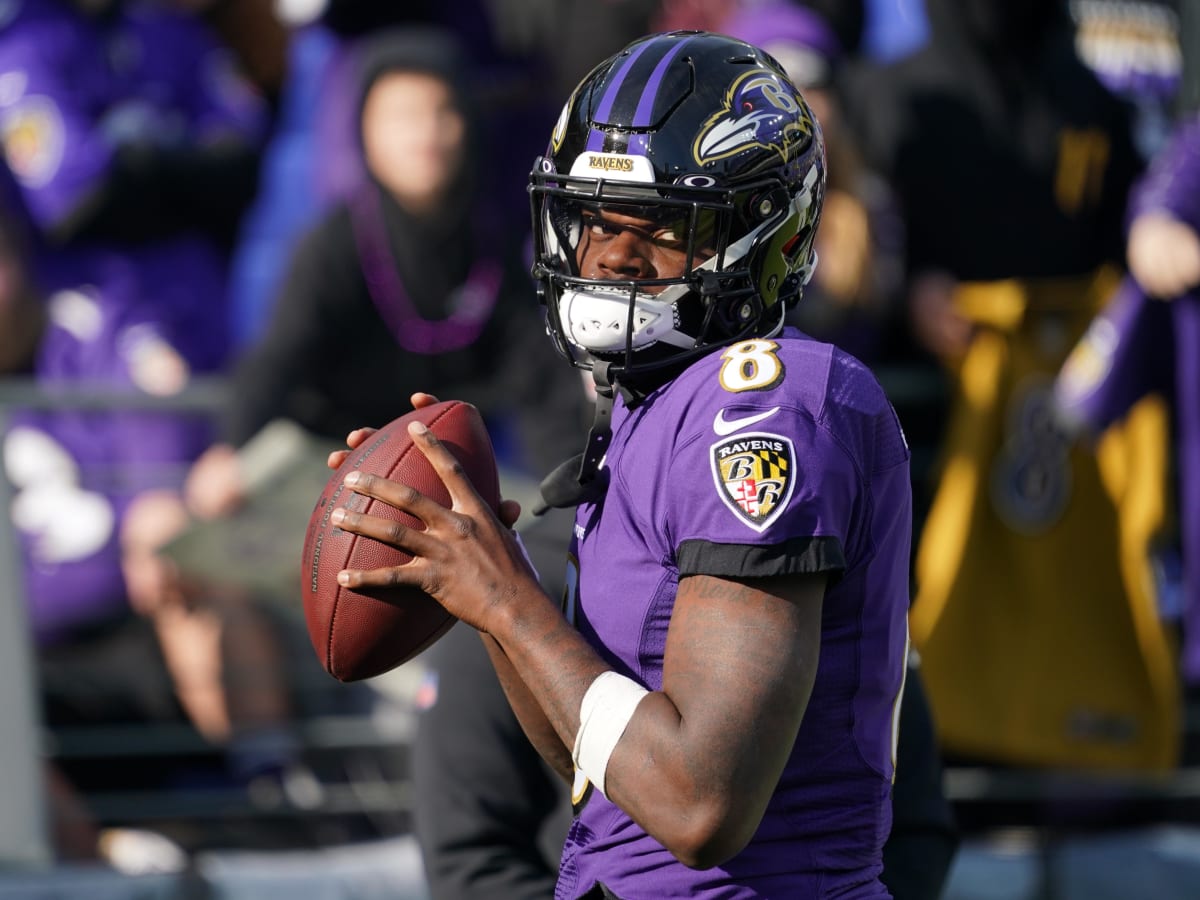 Texans QB Deshaun Watson Calls Ravens' Lamar Jackson 'MVP' During Jersey  Swap - CBS Baltimore