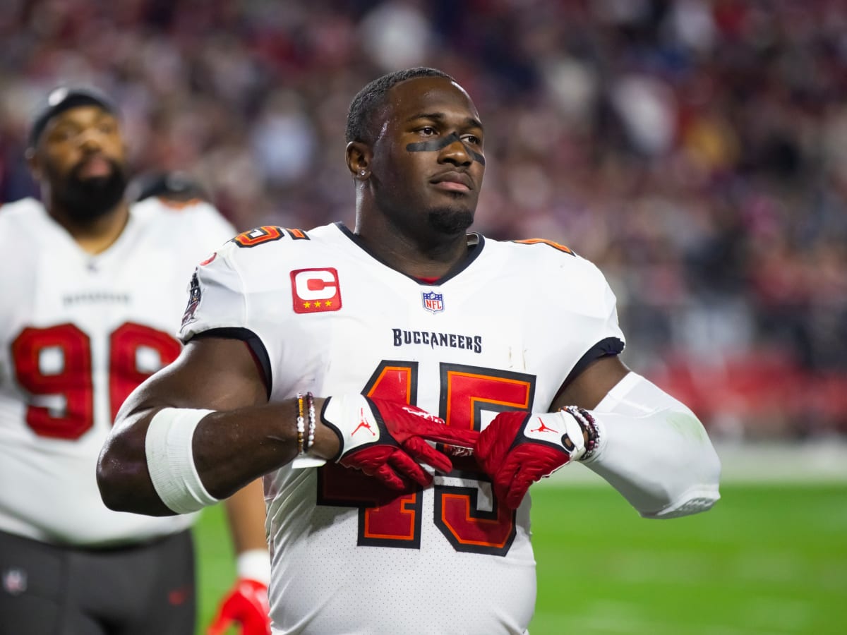 Buccaneers: Devin White's IG post amid 'champagne problems' will make fans  smile