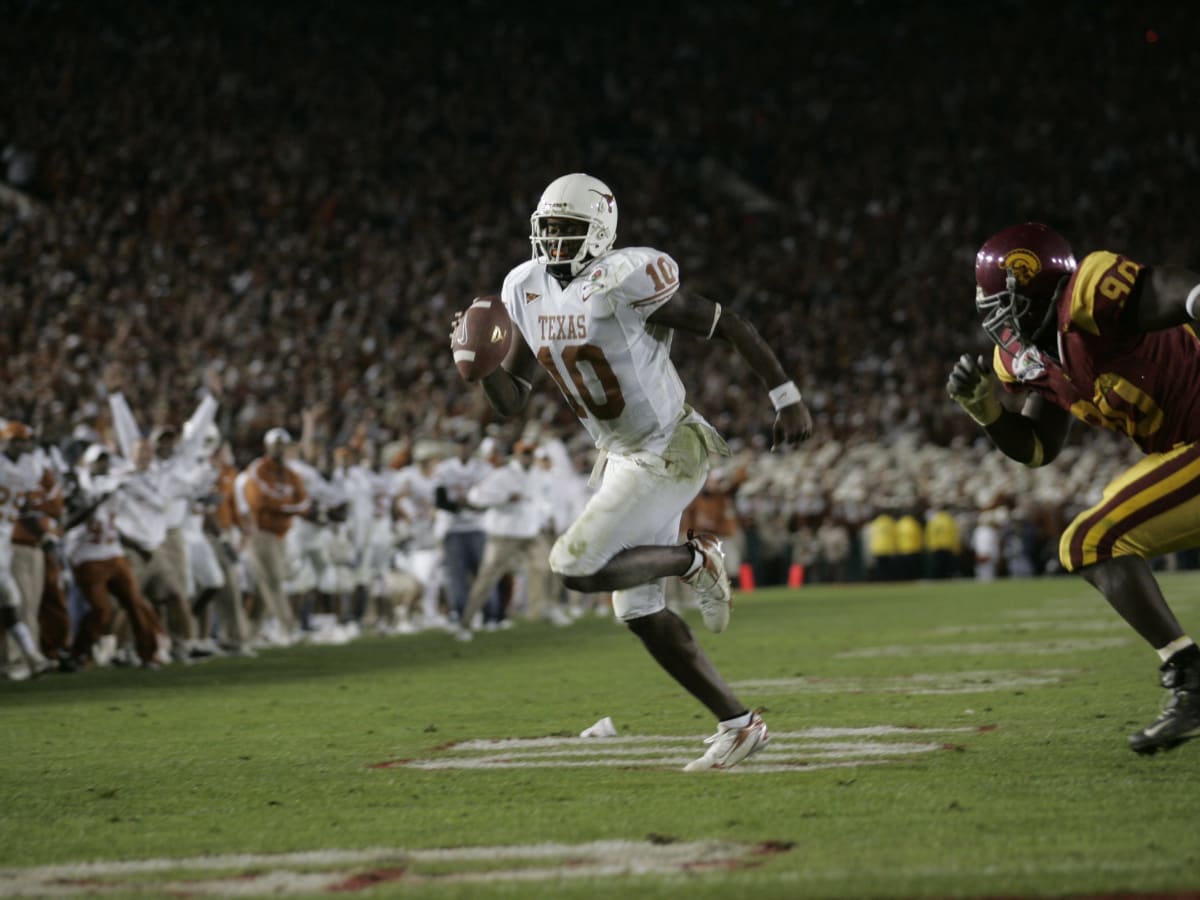 Vince Young takes advantage of opportunity