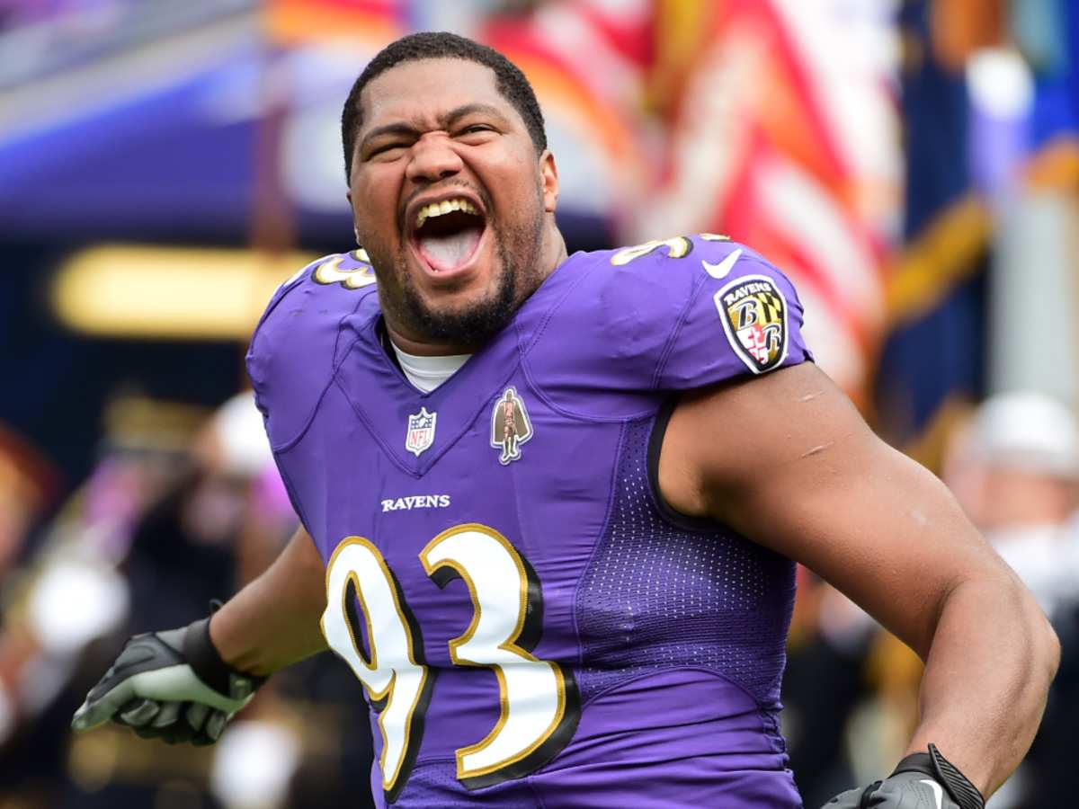 Ravens Release Veteran DL Calais Campbell