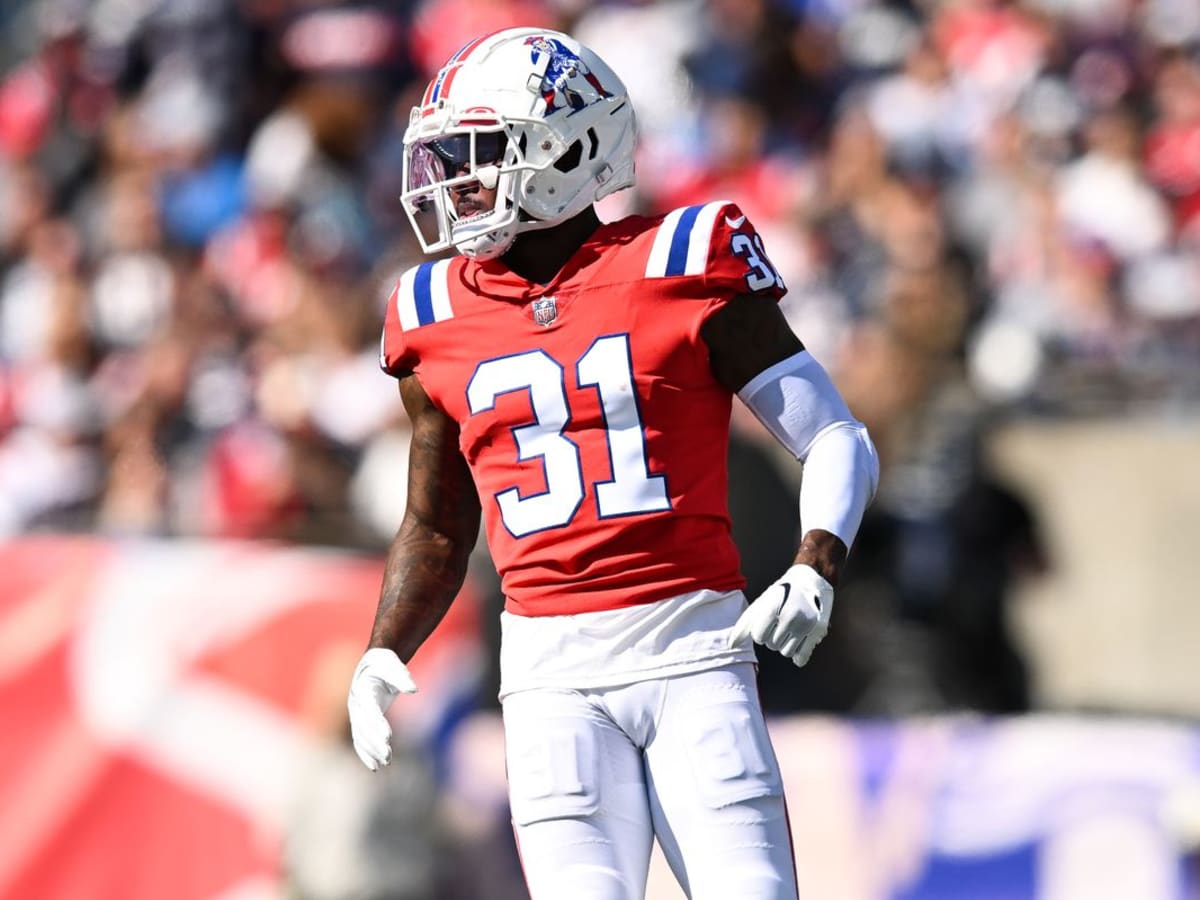 New England Patriots Re-Sign Jonathan Jones: New Position? - Sports  Illustrated New England Patriots News, Analysis and More