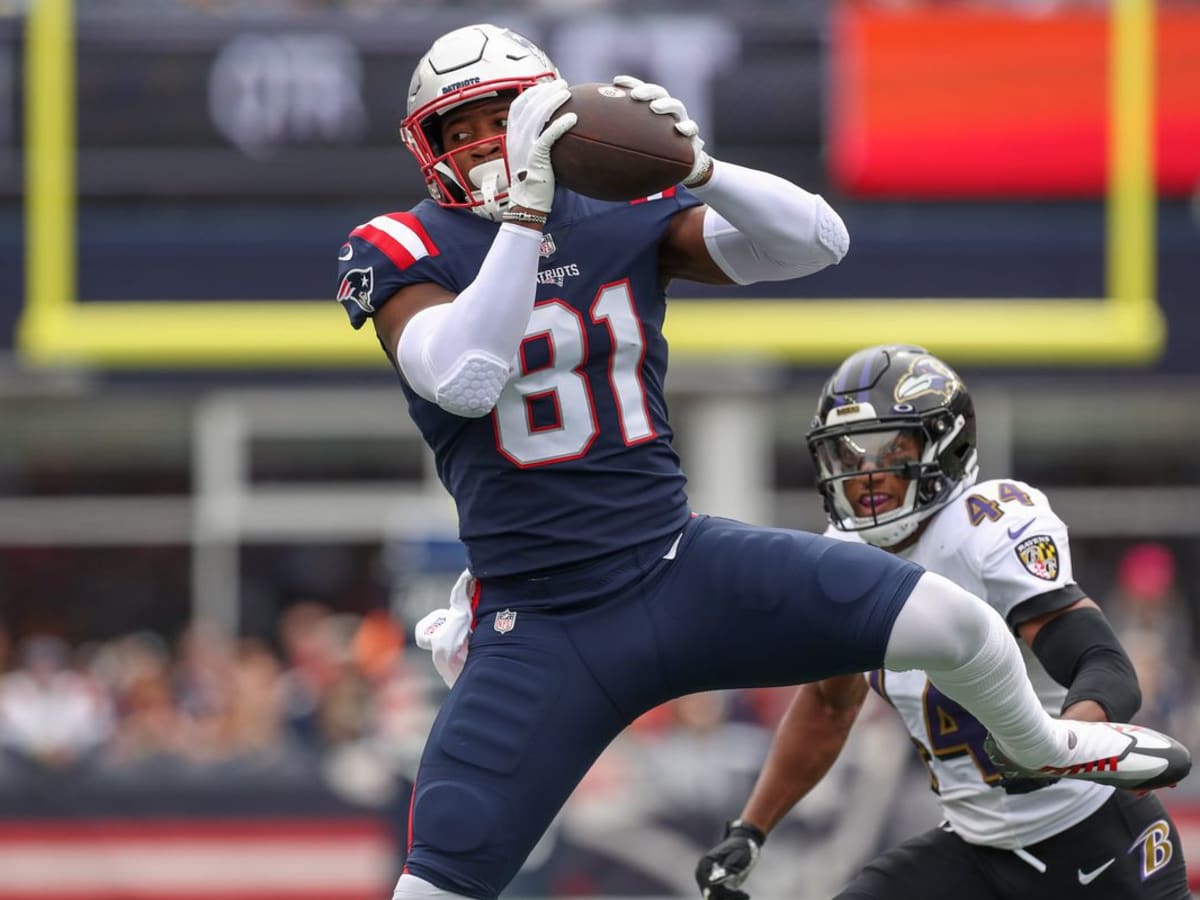 Patriots-Falcons trade grades: New England dealing Jonnu Smith to