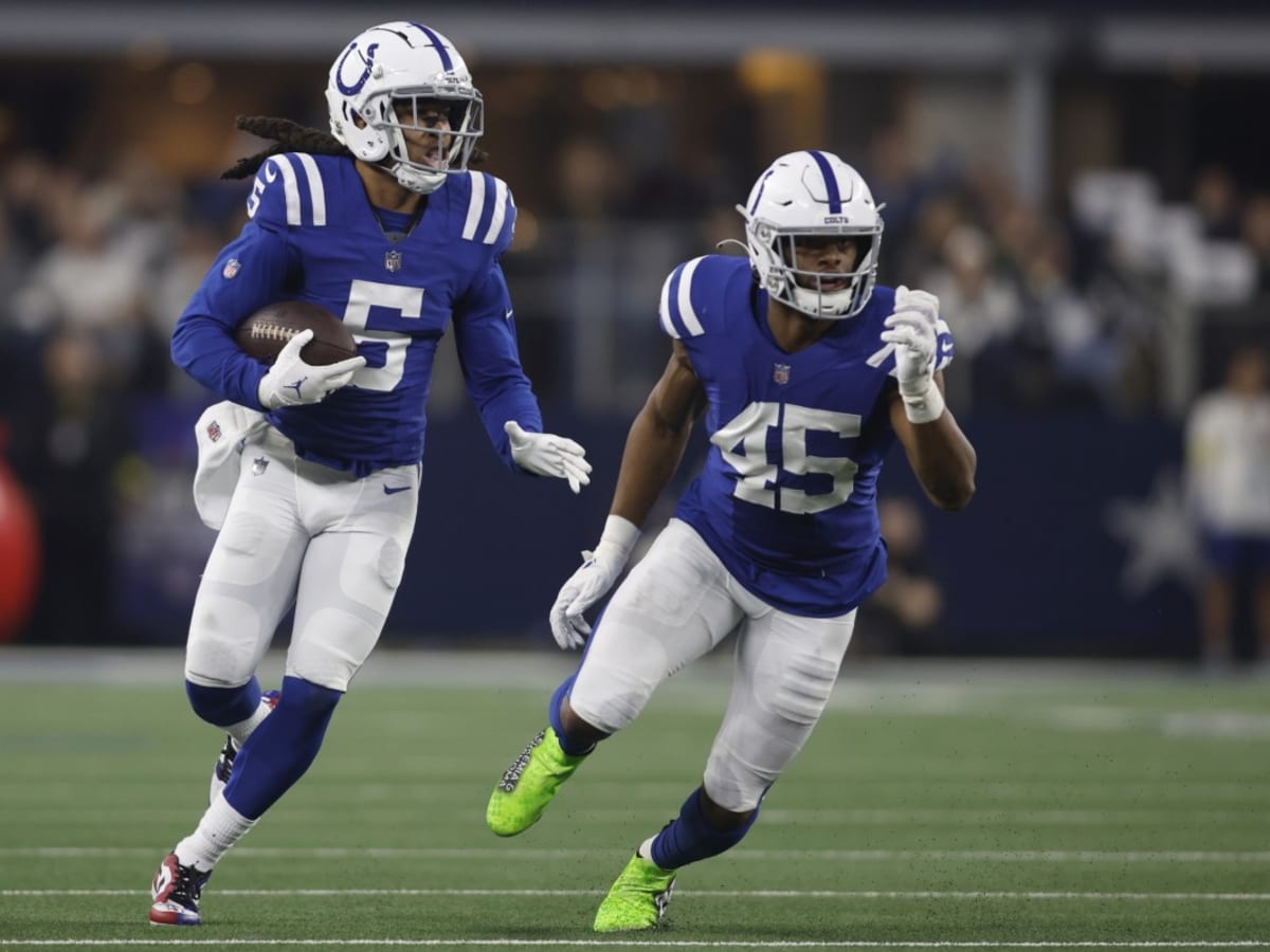 Indianapolis Colts trade CB Stephon Gilmore to Dallas Cowboys