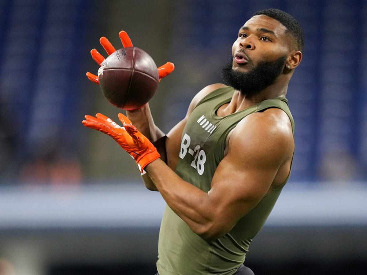 2022 NFL Draft results: Detroit Lions select edge defender James Houston in  6th round - Pride Of Detroit