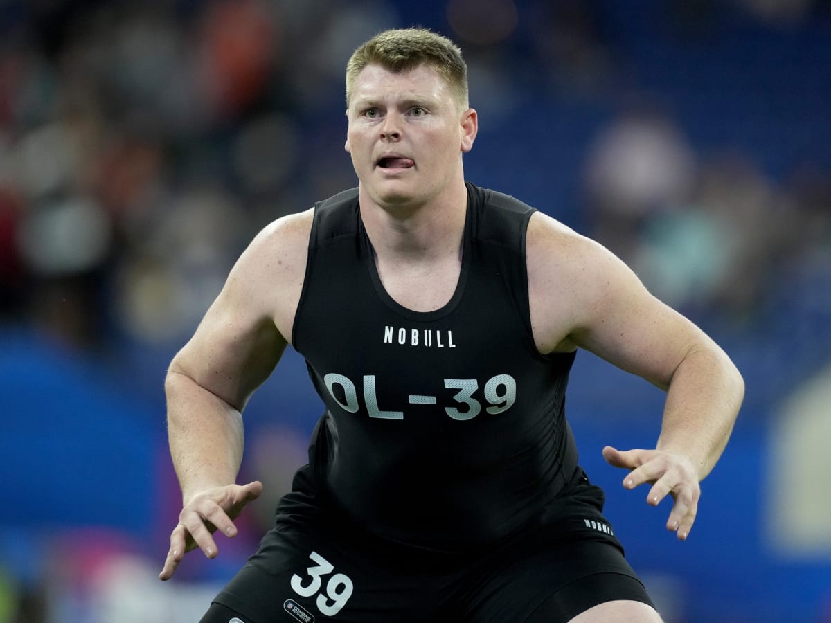 Giants rookie center John Michael Schmitz has 'that animal' in him