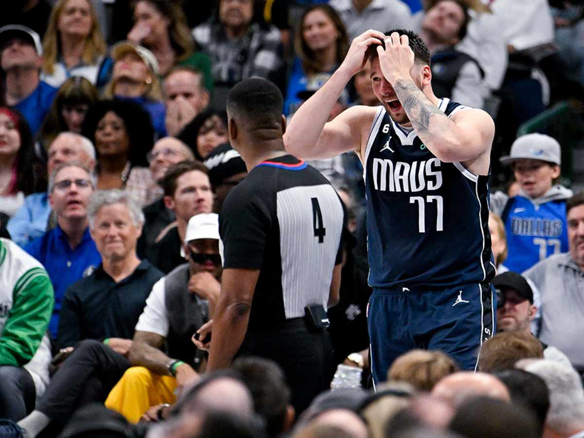 Dallas Mavericks tipoff time change avoids potential conflict with