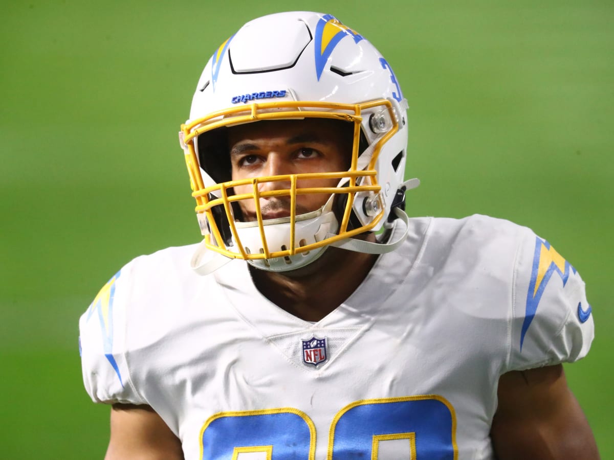 Chargers RB Austin Ekeler embodies Los Angeles living in 'Put You On'