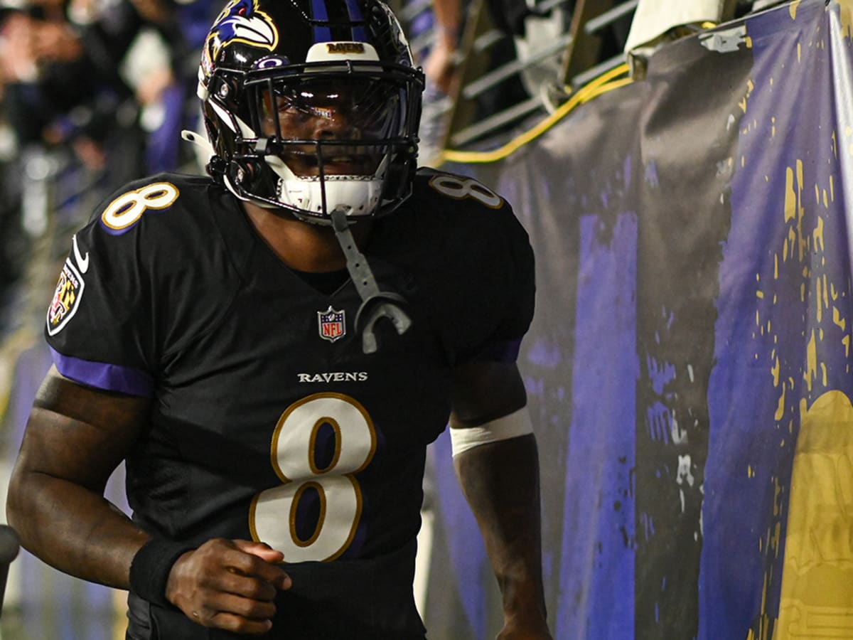 Ravens Indicating to Free Agents Baltimore 'Not Committing' to Signing Lamar  Jackson, Claims ESPN - Sports Illustrated Baltimore Ravens News, Analysis  and More