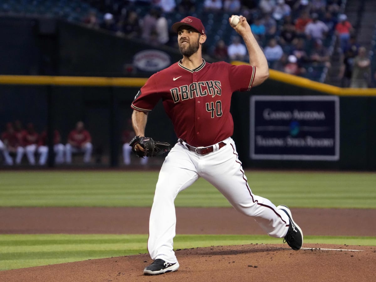 D-backs' Bumgarner taking 'slow drip approach,' expected to start Sunday