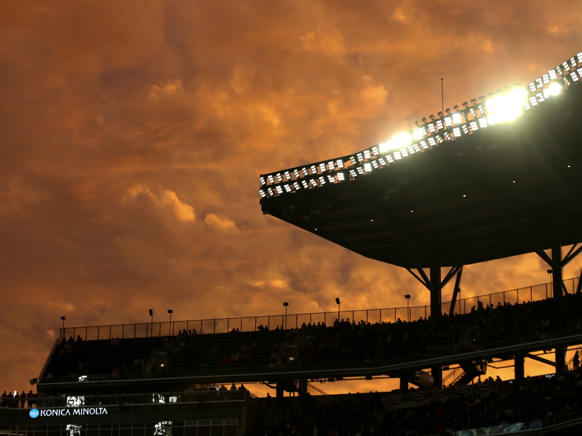 Should Atlanta Braves Stadium SunTrust Park Be Called Waffle House