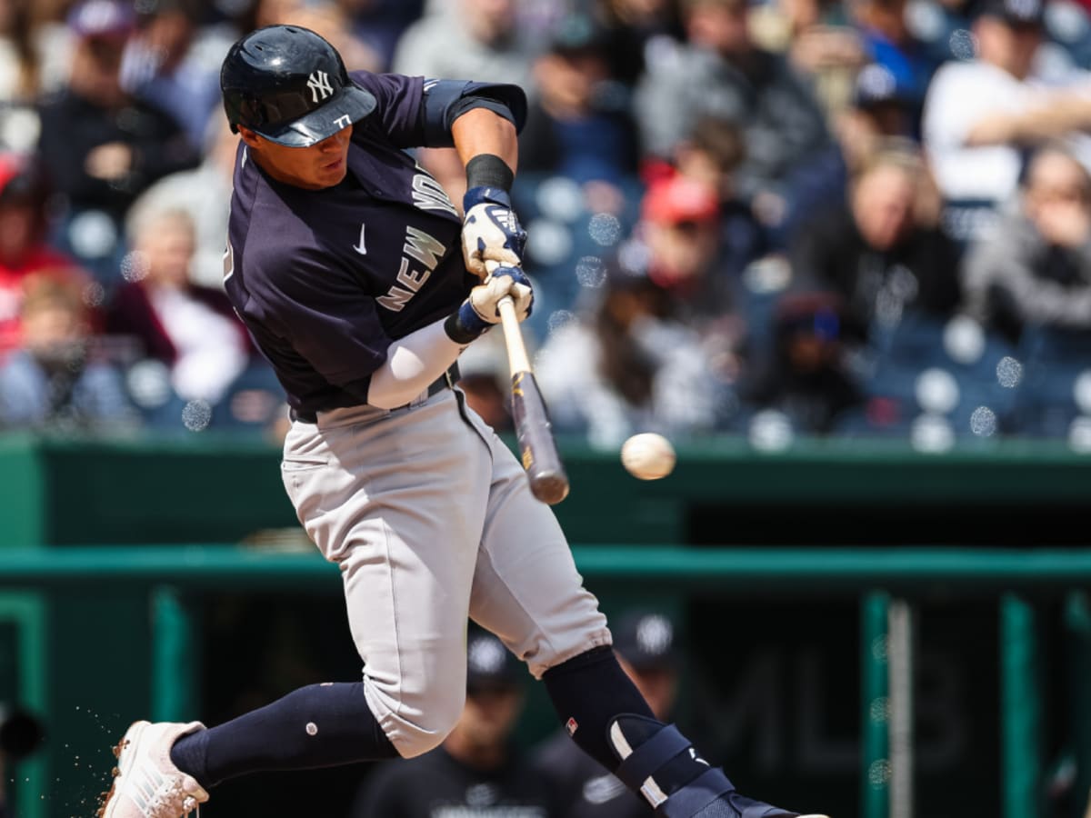 MLB's debut players wearing special patches on jerseys