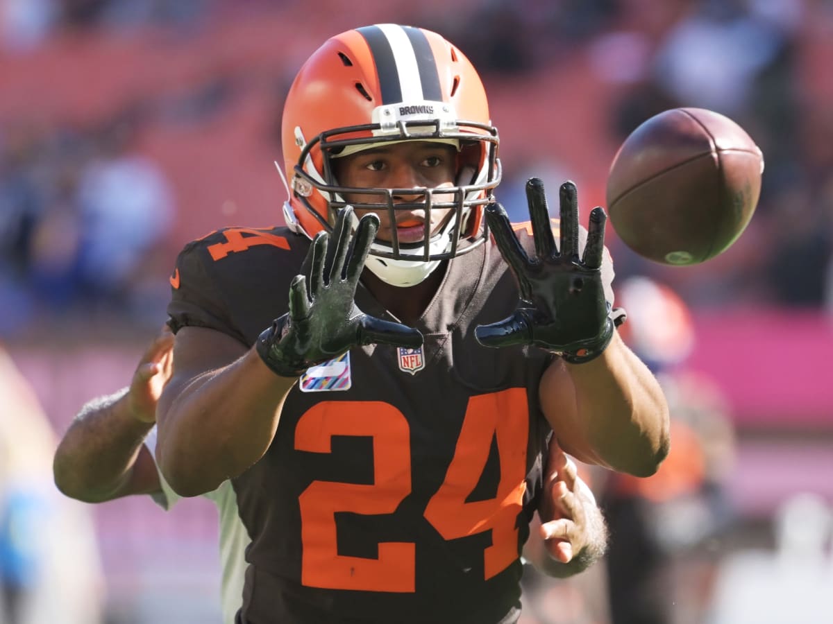 Throw Nick Chubb a Pass; Cleveland Browns Running Back Hosting