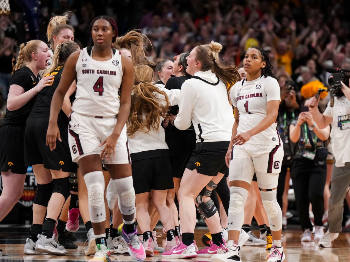 South Carolina Women's Basketball on X: @kbjames01 @TyHarris_52 @dawnstaley  Different kind of Baller now – style 💦💦💦💦  / X