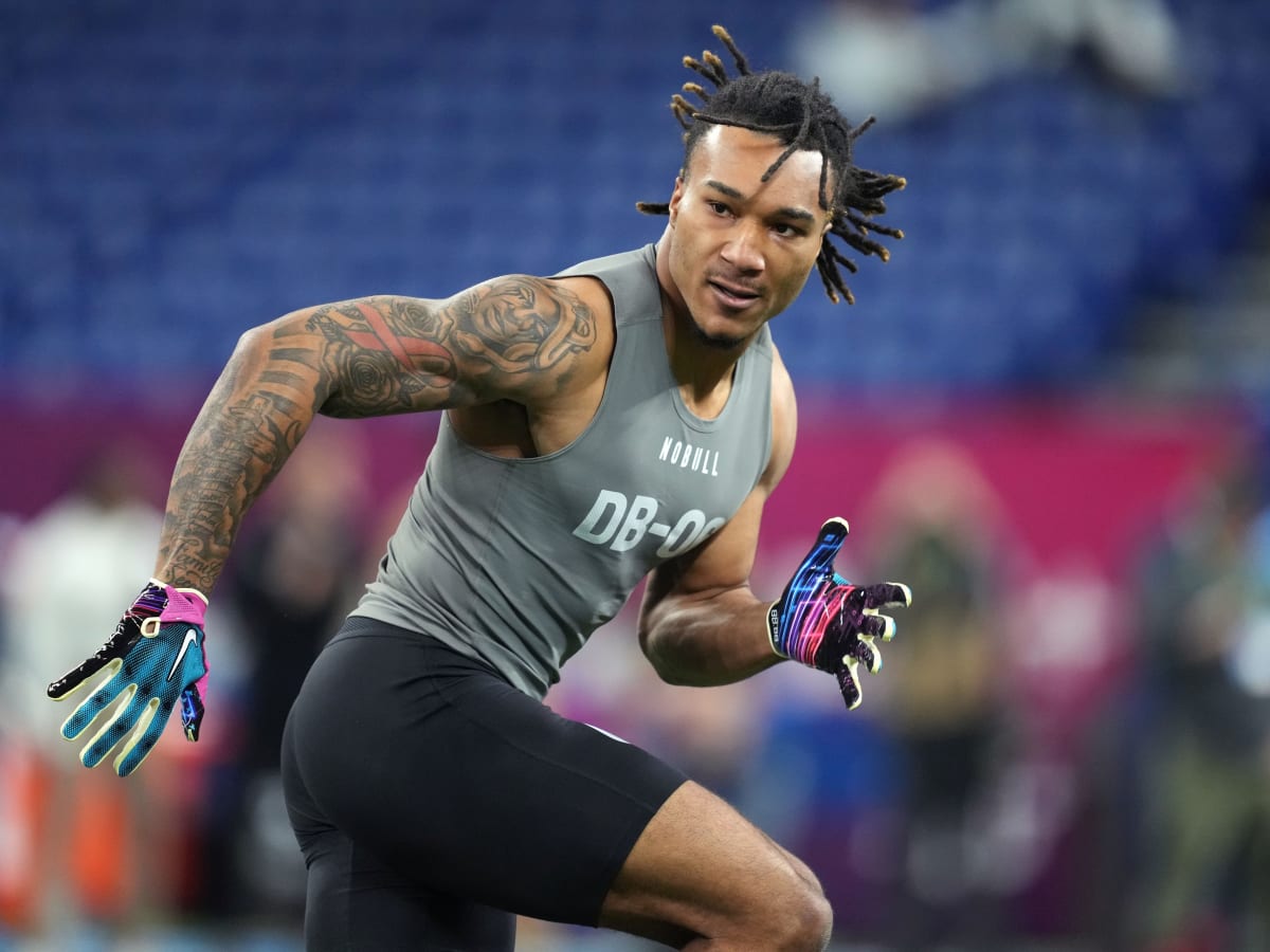 NFL.com Offers Surprising Choice for Giants at No. 25 in Latest Mock Draft  - Sports Illustrated New York Giants News, Analysis and More