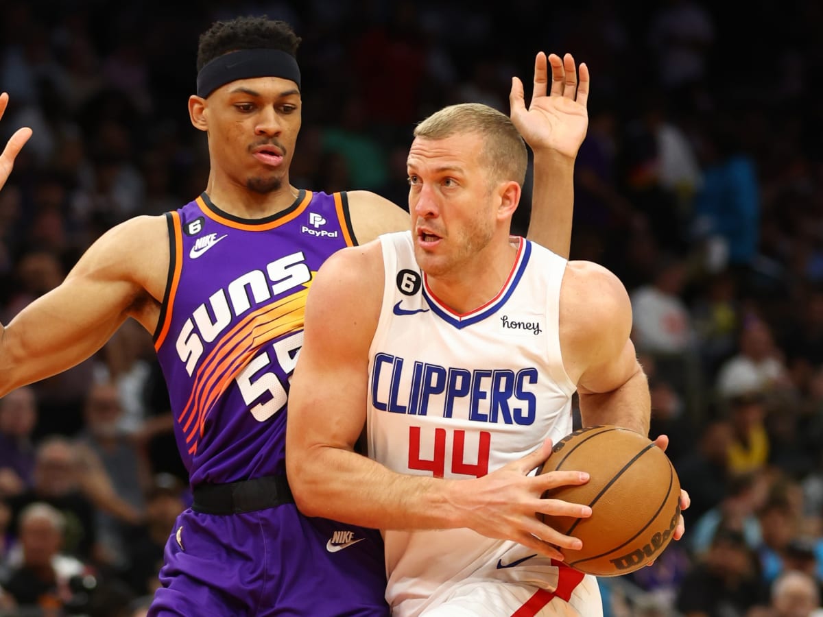 Clippers' Hyland, Plumlee Get in Each Other's Faces As Frustration Boils  Over - Sports Illustrated