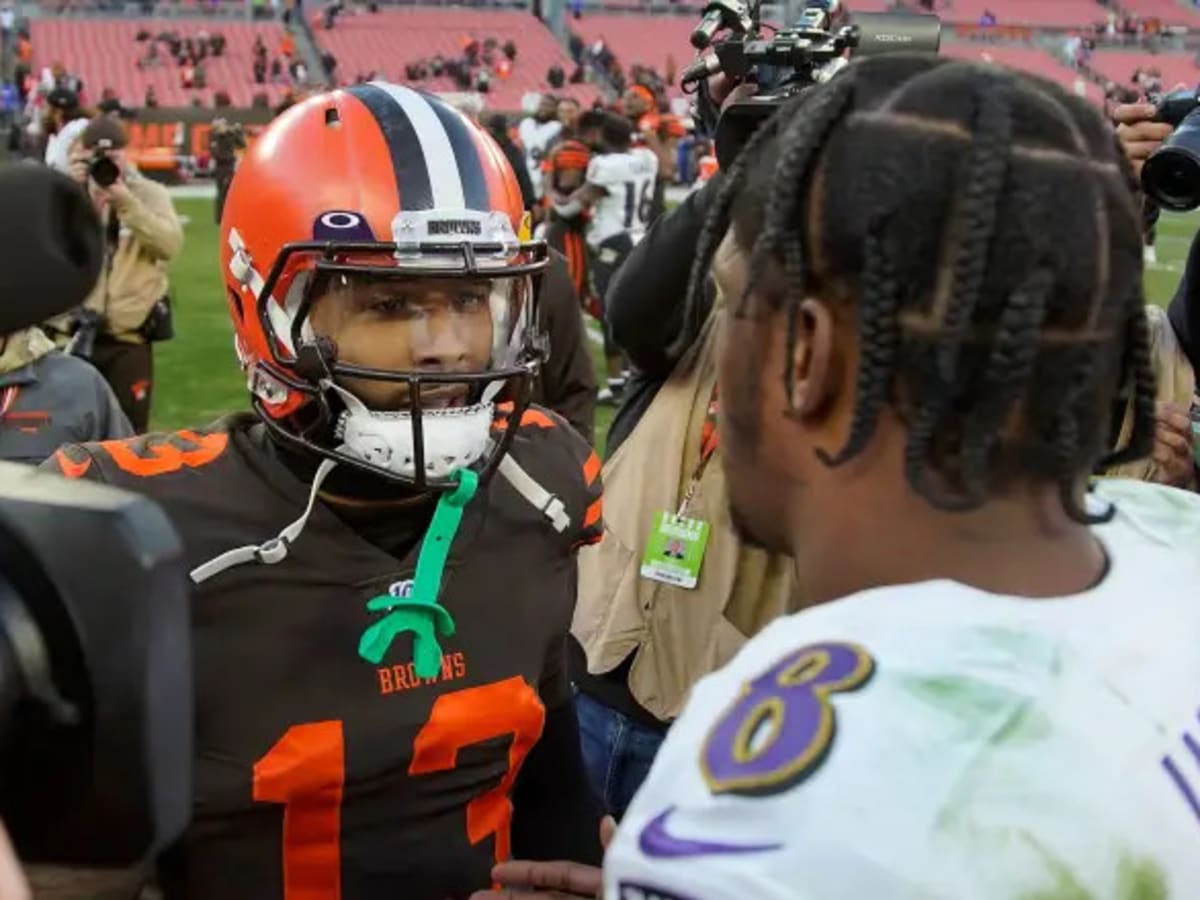 Odell Beckham Jr. chats with Lamar Jackson after Ravens signing