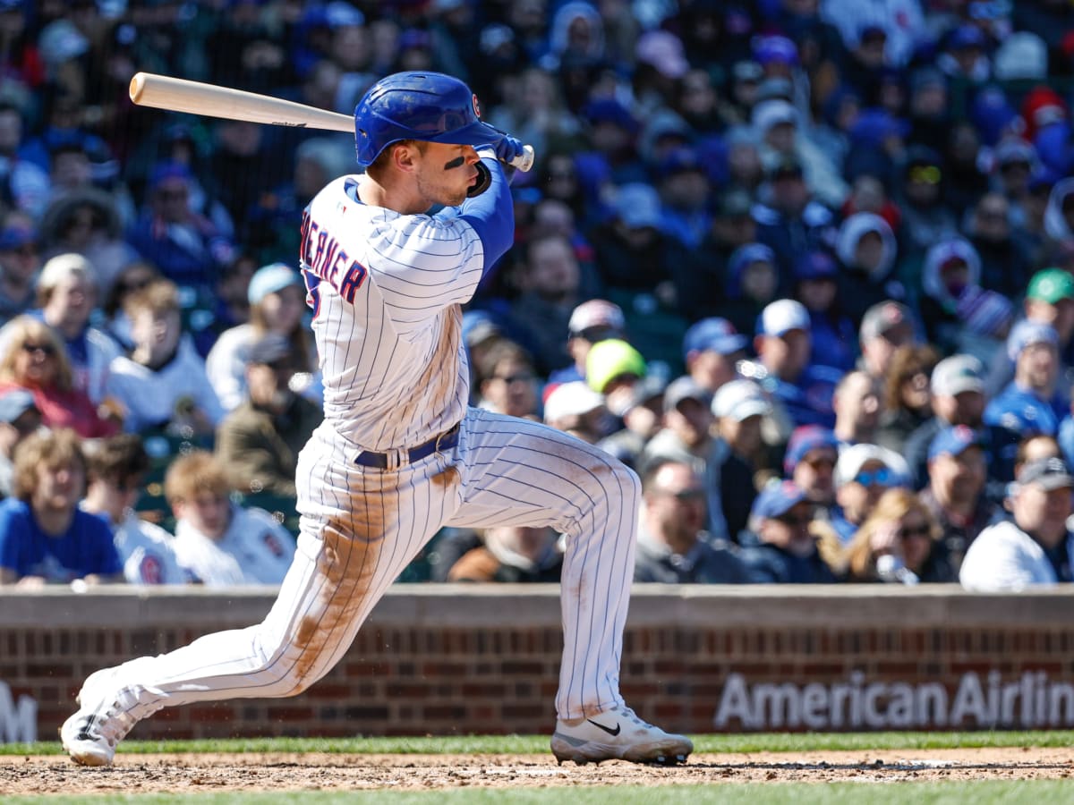 Nico Hoerner knocks first career walk-off hit vs. Mariners