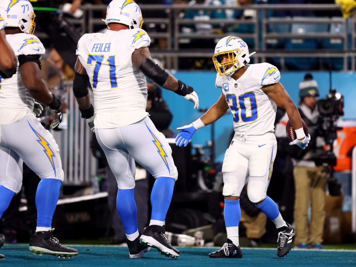 Chargers News: NFL Insider Suggests LA Trades Pro Bowl WR - Sports  Illustrated Los Angeles Chargers News, Analysis and More