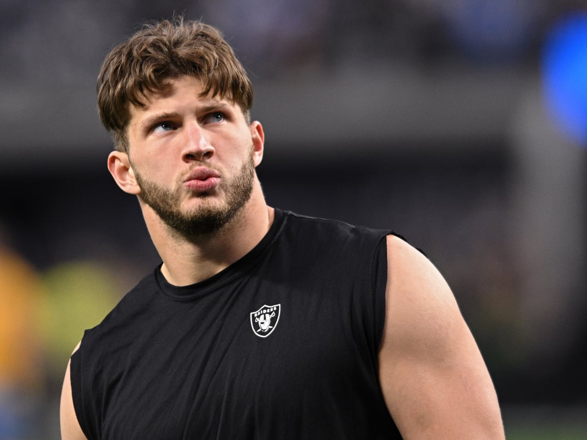 Former Raiders TE Foster Moreau Reveals Cancer Diagnosis, Sports-illustrated